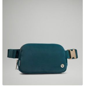 Lululemon Everywhere Belt Bag - Velour NWT